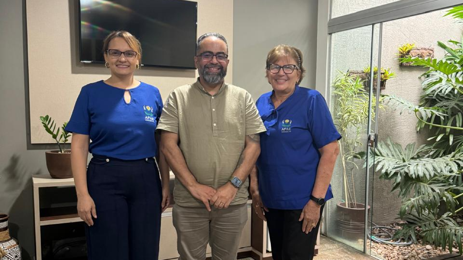 Visita ao novo Secretário Municipal de Educação, Cristiano Gomes Lopes. 