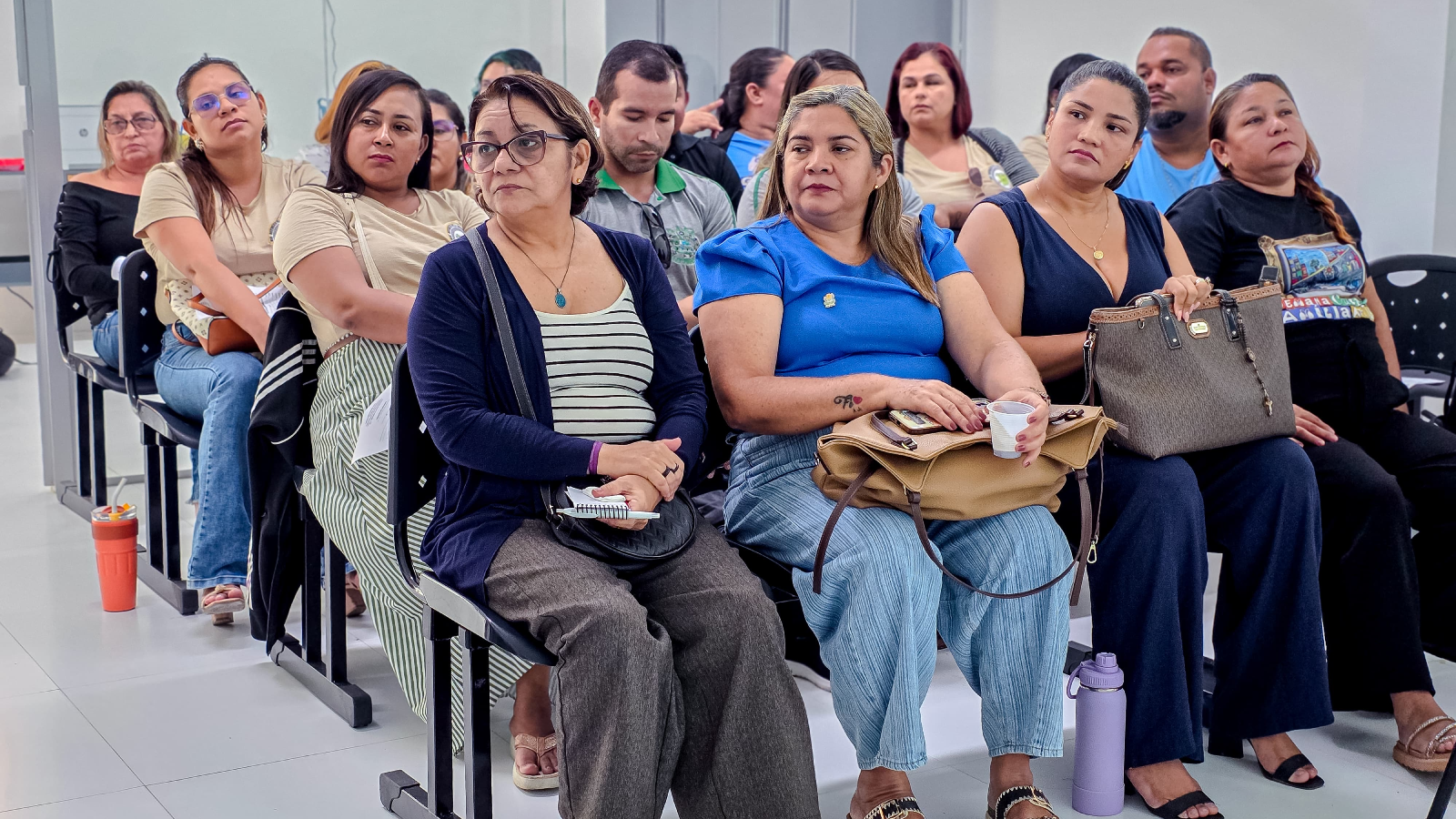 APAE participa de reunião sobre o fluxo de atendimento da Oficina Ortopédica e do CER III em Breves.